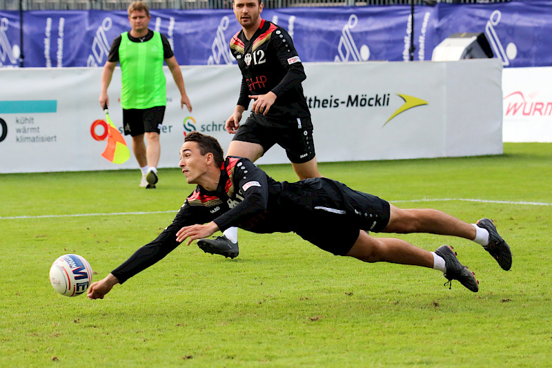 Tim Albrecht (vom Ahlhorner SV) bei der WM in Aktion (Quelle: DFBL-DenDulk)