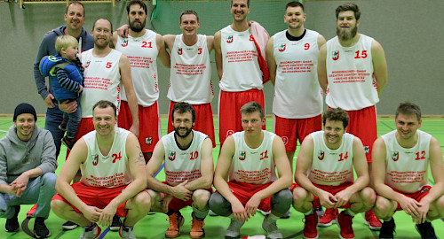 Alle Spiele gewonnen haben bisher die 2. Herren.