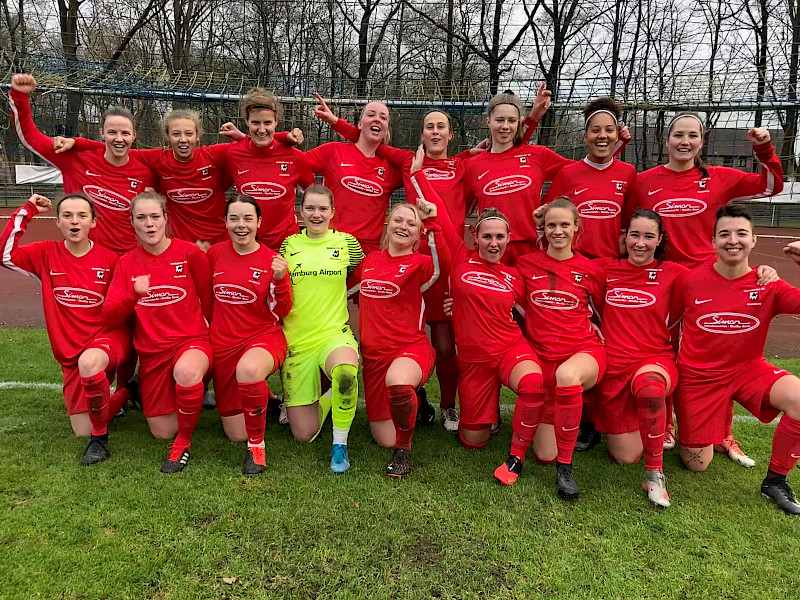 Sieg der 1.Frauen beim DFB-Pokal