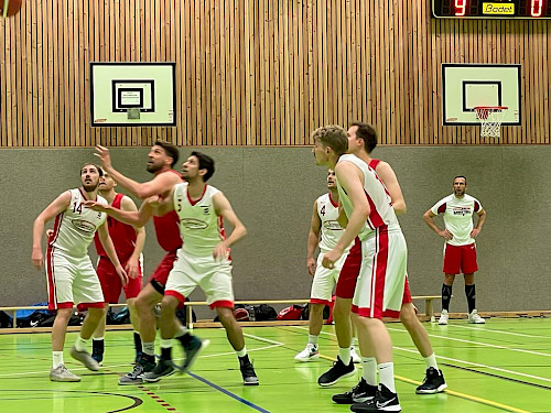 Die 1. Herren haben ihr 2. Heimspiel gegen ETV2 verloren (23.10.)