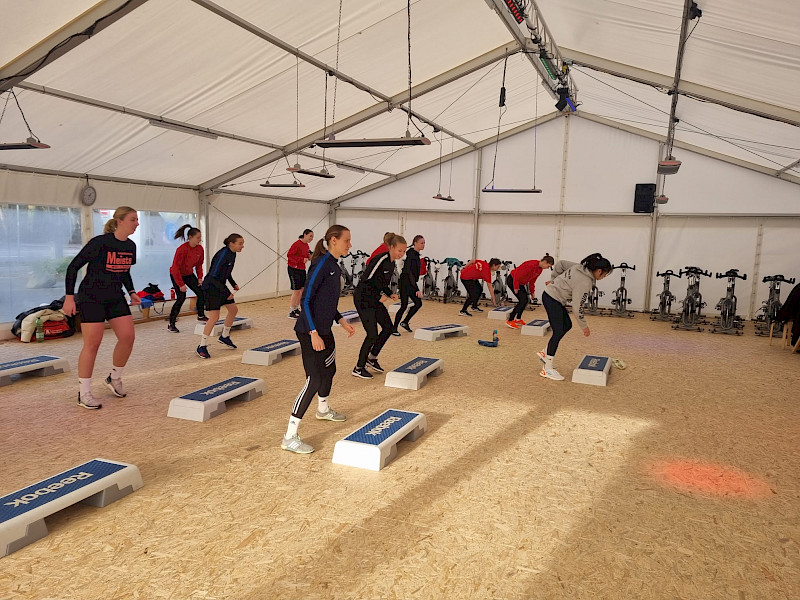 Fitnesstraining 1.Frauen Walddörfer SV