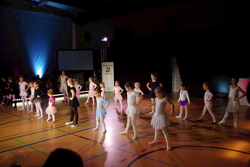 Ballettaufführung im Walddörfer SV