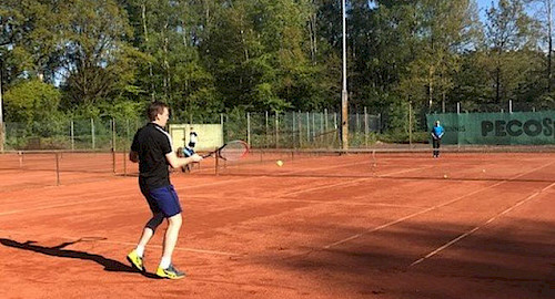 Tennisanlage Berner Au - Frühjahrsaufbereitung