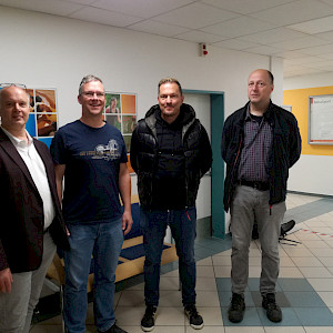 Ulrich Lopatta (Walddörfer SV), Alexander Matthäus (DLRG), Carsten Hoffmann (Schwimmschule Paddelchen), Klaus Pax (Kath. Schule Farmsen)