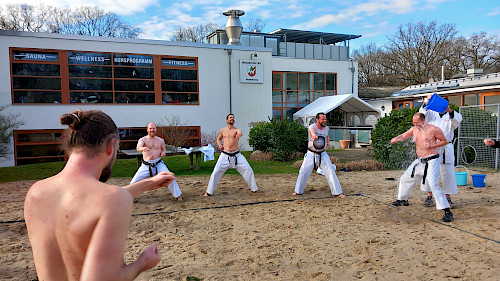 Kangeiko  - Karate-Wintertraining im Walddörfer SV