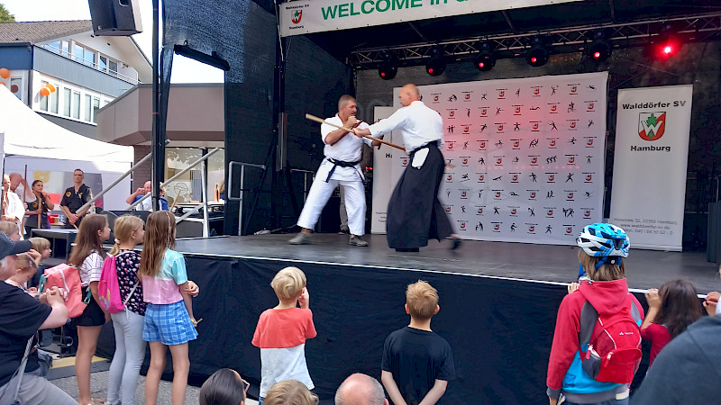 Karate beim Volksdorfer Stadtteilfest 2022