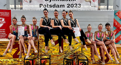 Gymnastinnen des Walddörfer SV beim Deutschland Cup Gymnastik 2023