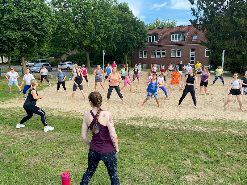 Zumba Summer Special beim Walddörfer Sportforum