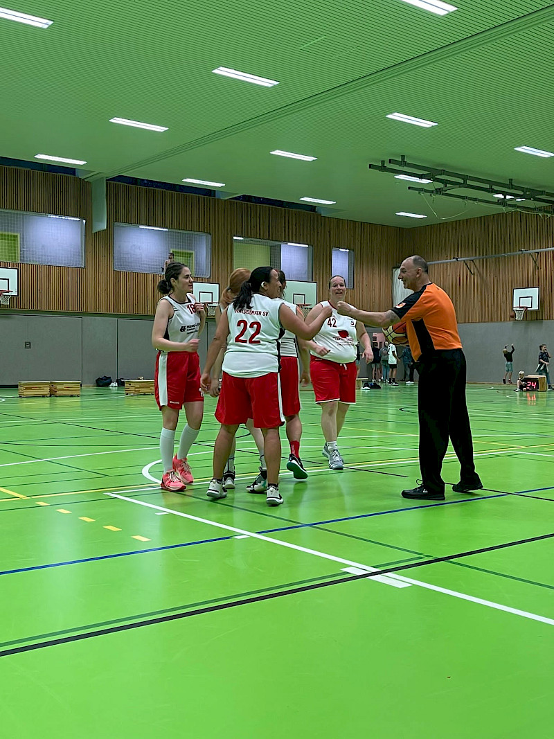 Starting Five der 1. Damen (WSV) Basketball-Oberliga