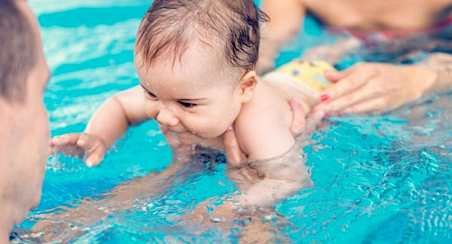 Babyschwimmen im Walddörfer SV