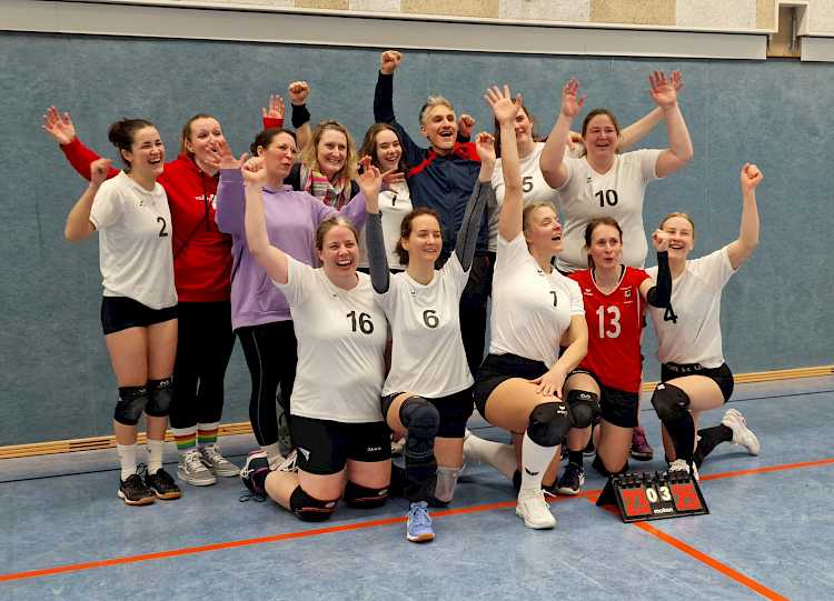 Aufstieg unserer 1. Damen Volleyball in die Landesliga