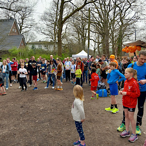 Osterlauf 2024 - Zuschauer und Fans an der Strecke