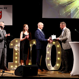 Jubiläums-Gala in der Berner Au: Ehrung und Übergabe der Sportplakette des Bundespräsidenten