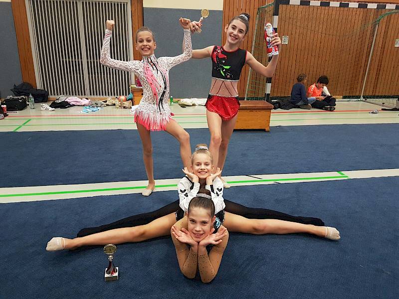 Gymnastinnen des Walddörfer Sportvereins beim Regio Cup Nordwest in Bremen am 10.03.2017