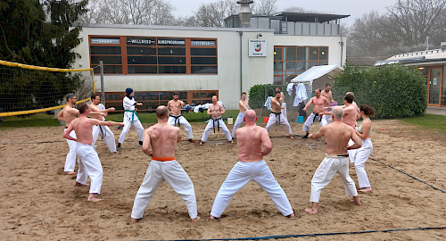 Kangeiko  - Karate-Wintertraining im Walddörfer SV