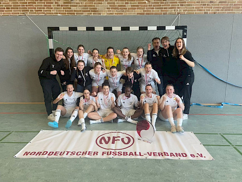 Hamburger Futsal-Meisterinnen 2025: 1. Frauen des Walddörfer SV