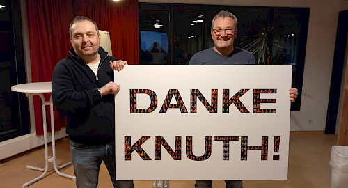 Dank an Knuth Lange, Abteilungsleiter Handball (re.)