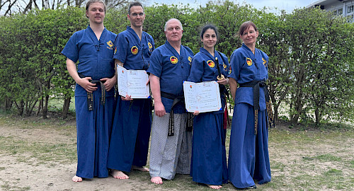 Walddörfer SV Erfolgreiche Schwarzgurtprüfungen Haidong Gumdo