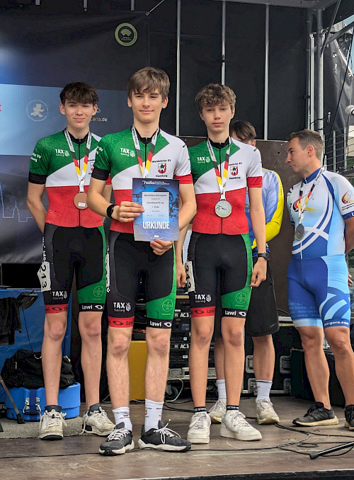 Speedskater des Walddörfer SV bei der Deutsche Meisterschaft Halbmarathon 2025