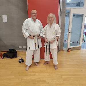Walddörfer SV Karate-Sommer-Trainingslager 2025 Martin Kröckel (lks.) und Mitsunori Kobayashi Shihan (re.)