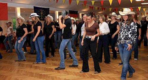 Catalan Line Dance Party im Walddörfer SV