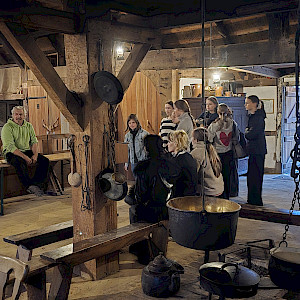 OrtstermiOrtstermine Jugendtheater Stolz und Vorurteil - Museumsdorf Volksdorf