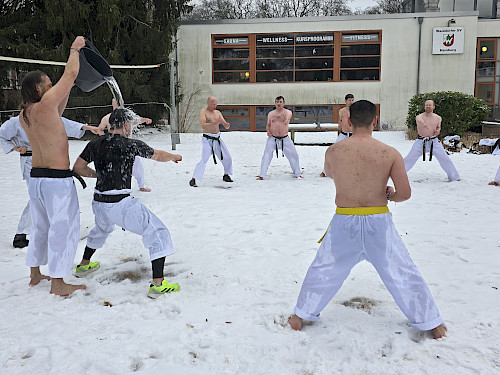 Kangeiko  - Karate-Wintertraining im Walddörfer SV