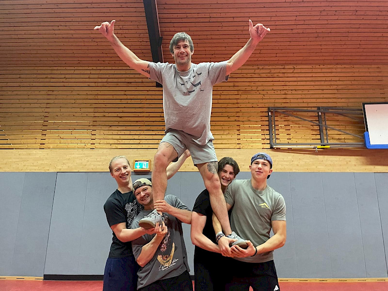 Best Trainer Team Parkour!