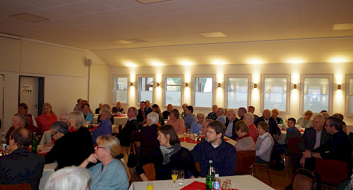 Vereinsbrunch mit Ehrungen im Walddörfer SV