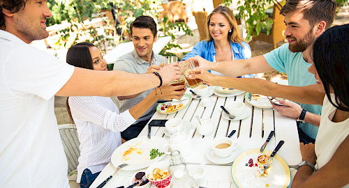 Dinner der Nationen im Ohlendorff'schen Park